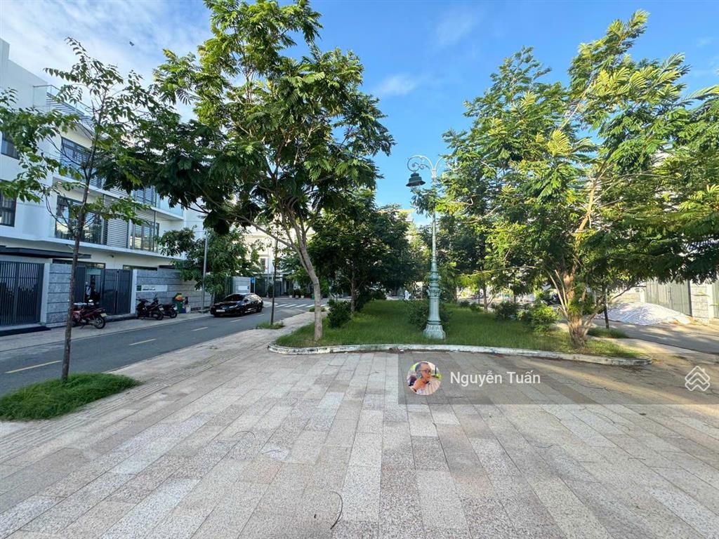 Bán nhà phố nguyễn hoàng an phú new city, quận 2 vị trí đắc địa, giá tốt thị trường