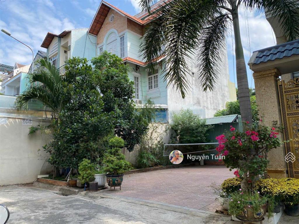 Lô đẹp ven sông khu biệt thự trần não  view thoáng  vị trí kim cương