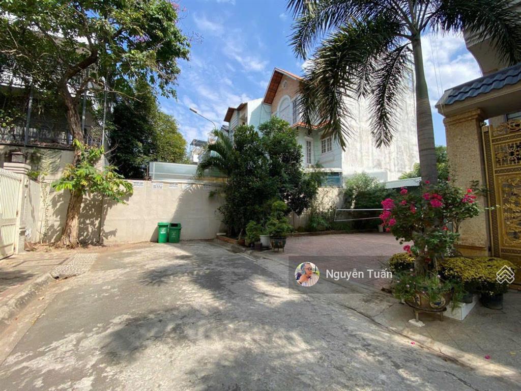 Lô đẹp ven sông khu biệt thự trần não  view thoáng  vị trí kim cương