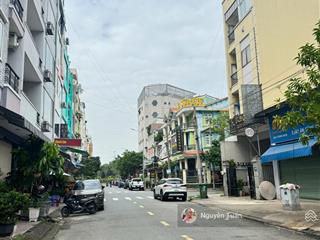 Nhà rộng 200m²  khu an phú an khánh  đường 12m  vị trí đẹp