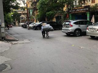 Bán nhà phân lô quận ba đình dt 120m2*5 tầng, ngõ rộng 10m, có bảo vệ 24/7