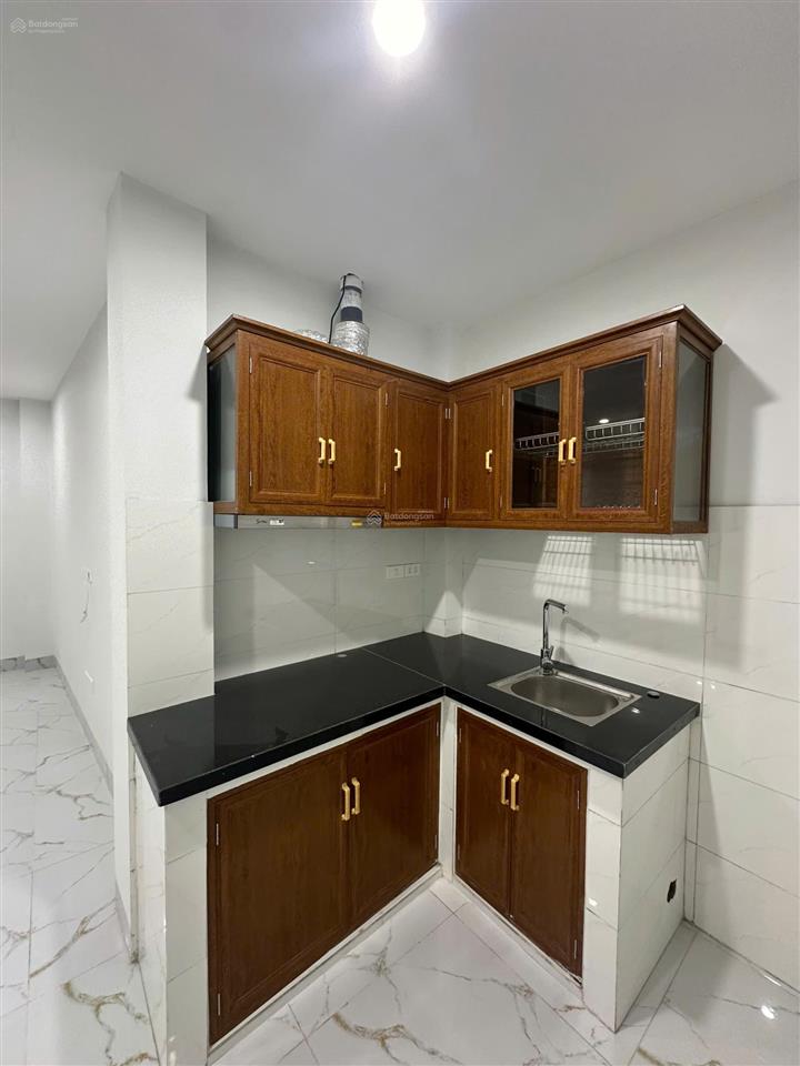 Ngõ 158 yên hòa căn mới tinh, siêu rộng, ban công thoáng, máy giặt riêng