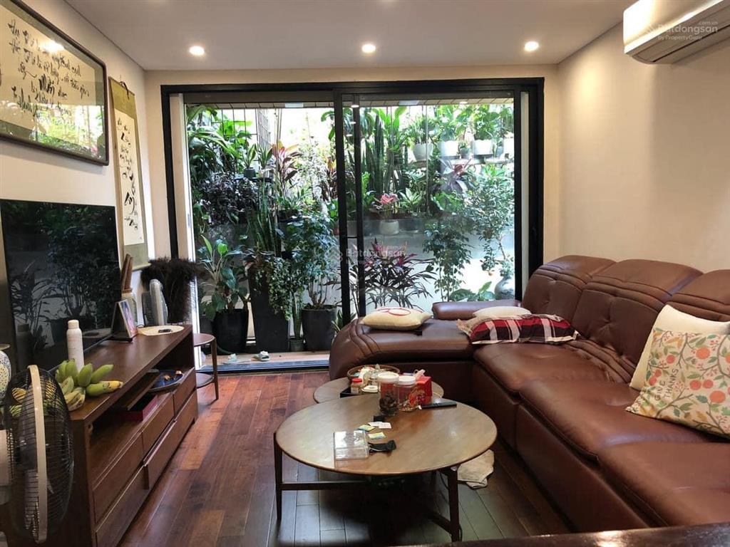 Bán nhà giang văn minh dt 61m2 nhà 5 tầng, lô góc, ô tô vào, cách phố 20m giá hơn 19 tỷ