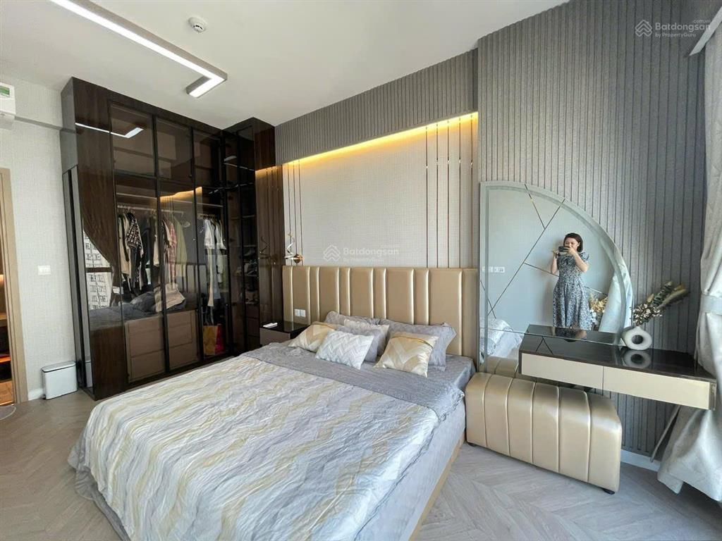 Giảm giá! cần bán nhanh căn hộ 2pn saigon south residences dt 76m2 nhà đẹp giá tốt nhất thị trường
