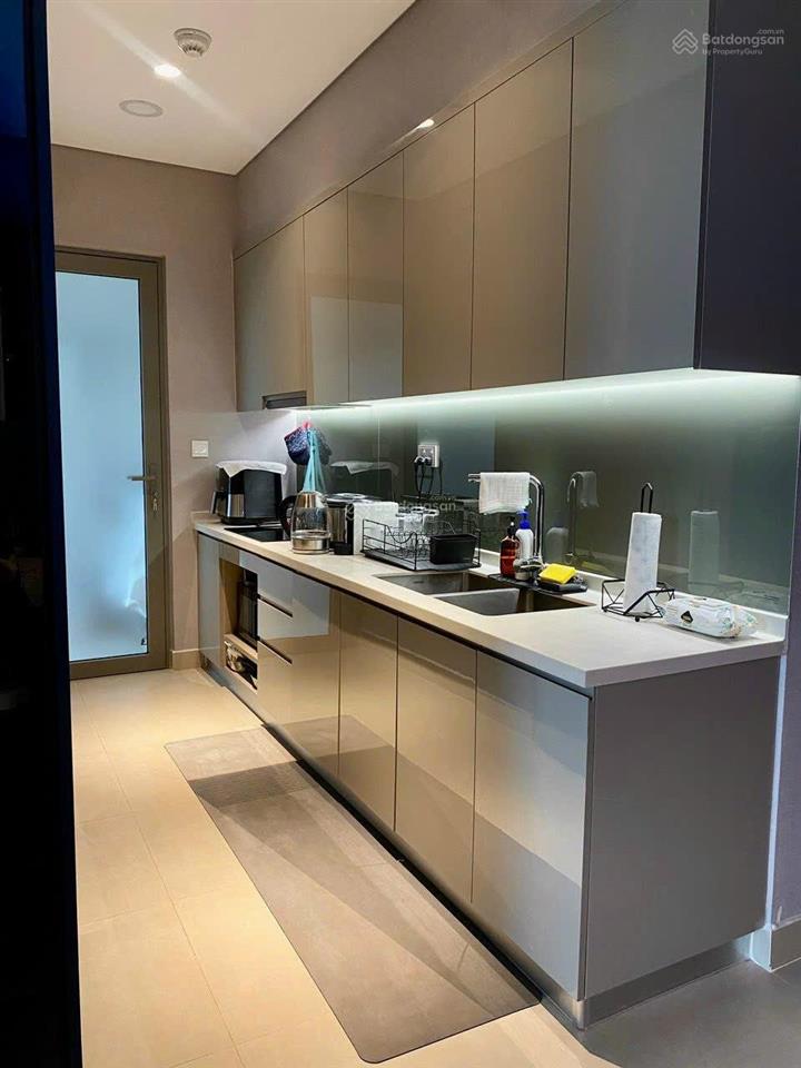 Cần cho thuê gấp căn 2pn hộ saigon south residences nhà đẹp full nội thất giá cực tốt chỉ 14 triệu