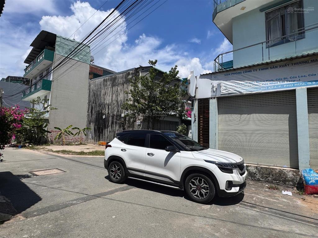 Bán đất tại kdc tân cảng phú hữu, 3,75 tỷ, 70m2  sổ hồng trao tay  xây dựng ngay