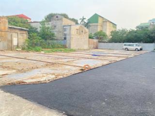 Chính chủ bán nhanh lô thổ cư sát bùng binh, đèn xanh đèn đỏ ngã tư lim