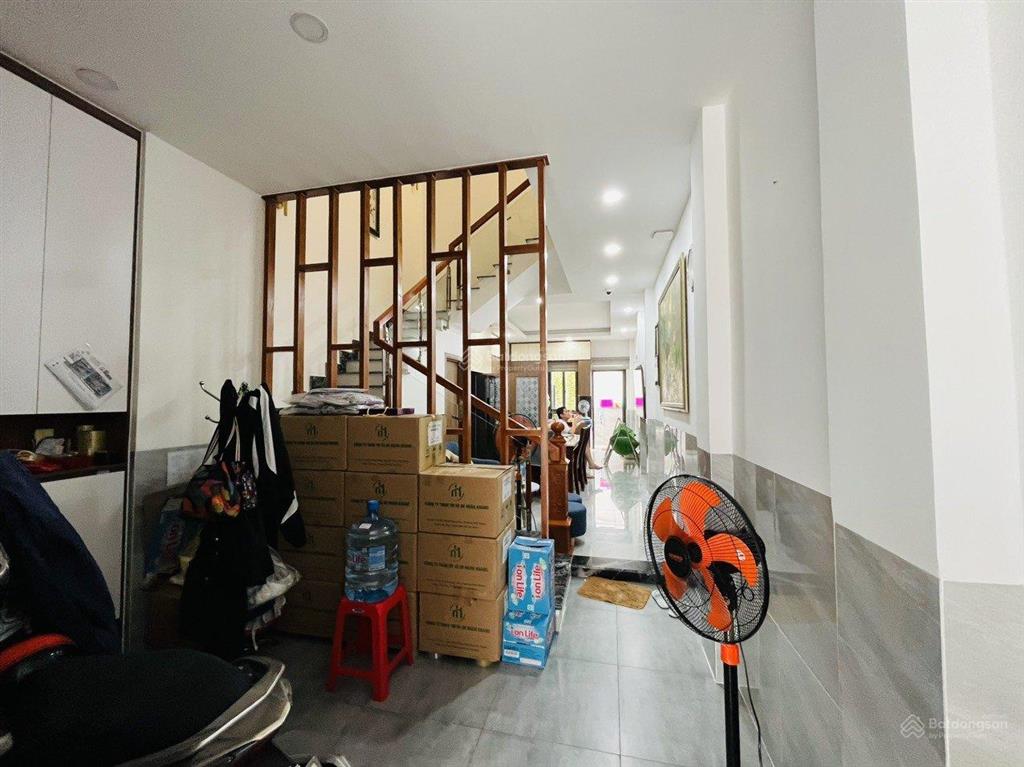Bán nhà hẻm đường tân sơn nhì, 4mx21m, giá 8 tỷ, 3 lầu, p. tân sơn nhì q. tân phú