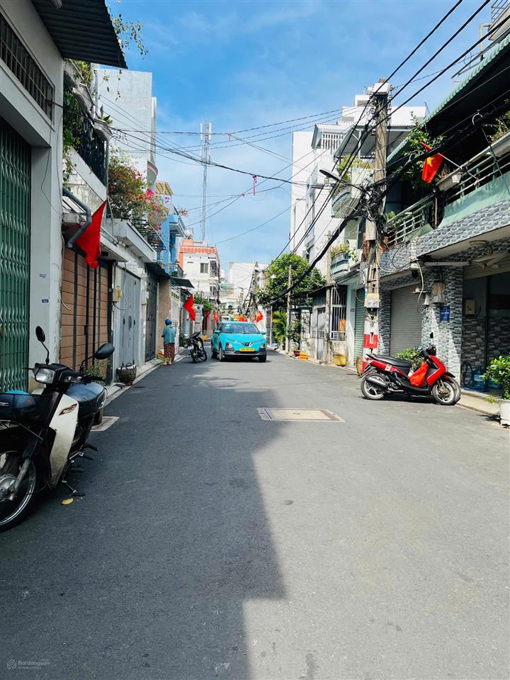 Bán nhà tân phú cấp 4, dt 6x26m, công nhận 157.3m2, giá 10.5 tỷ