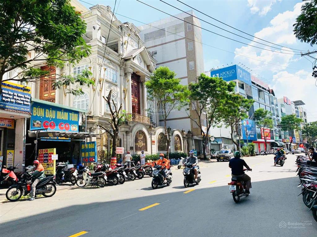 Bán nhà mtkd hẻm 414 tân kỳ tân quý, dt 5.5x24m, cấp 4, giá 13,9 tỷ