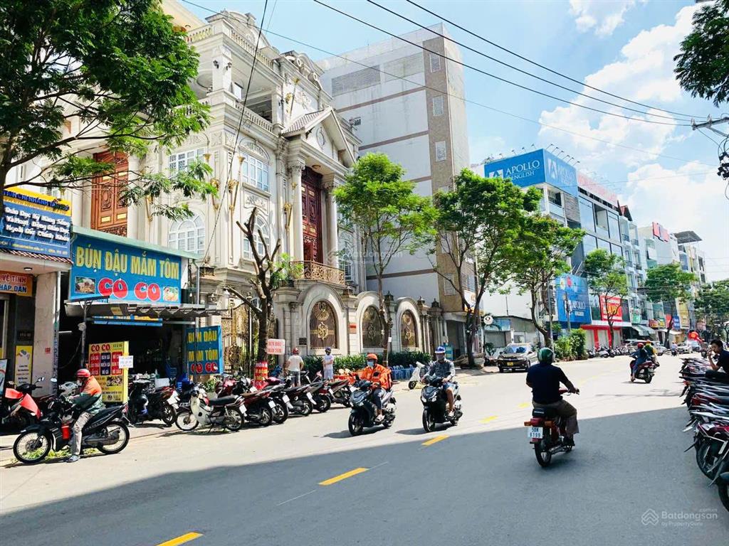 Bán nhà mtkd hẻm vip 414 tân kỳ tân quý (dt 5.5x24m, cấp 4) đối diện aeon tân phú