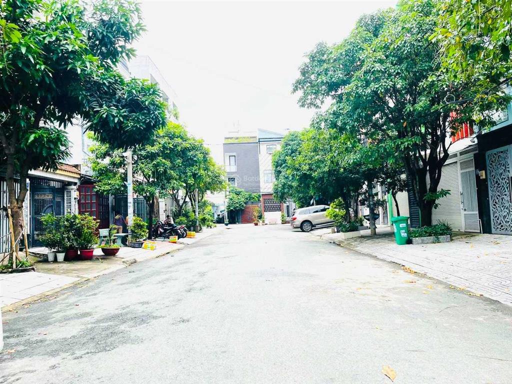 Bán hẻm 7m đường lê thúc hoạch, phường phú thọ hòa, quận tân phú. 5mx20m, 3 tấm, giá 10.5 tỷ