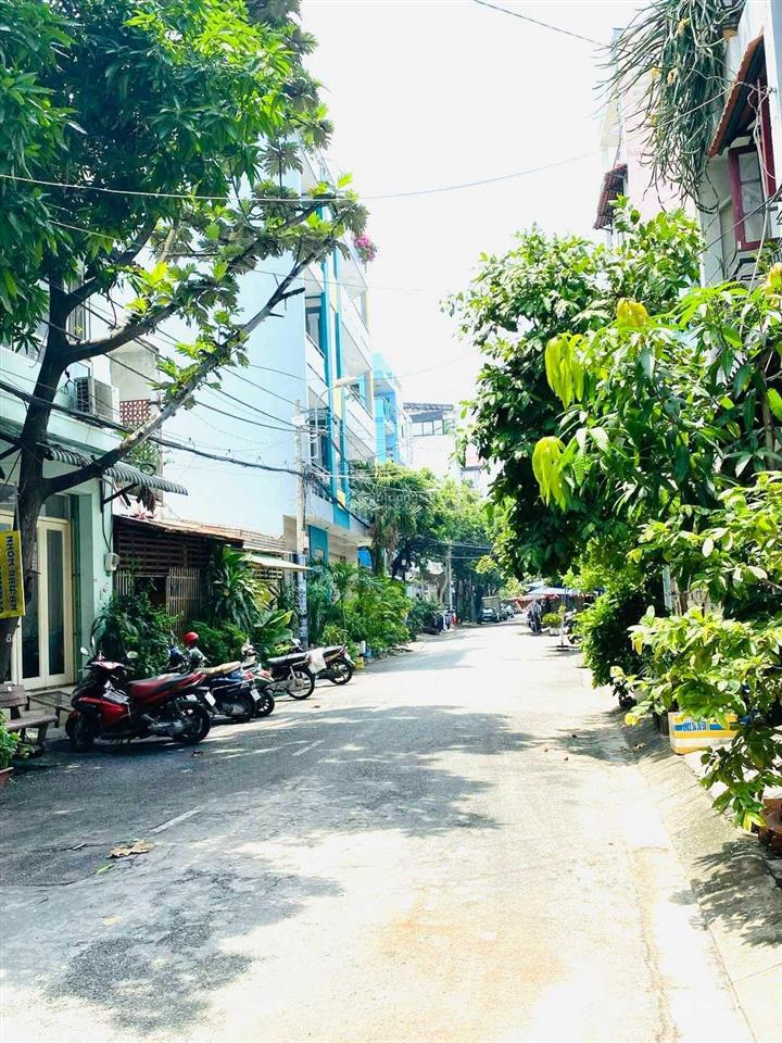Bán nhà mtnb đường nguyễn trường tộ, p. tân thành (dt 8.2mx17m) đúc 3,5 tấm nhà mới