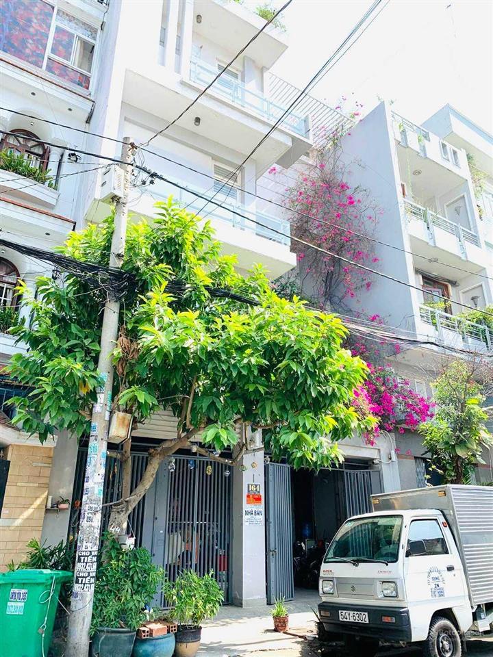 Bán nhà mtnb đường nguyễn trường tộ, p. tân thành (dt 8.2mx17m) đúc 3,5 tấm nhà mới