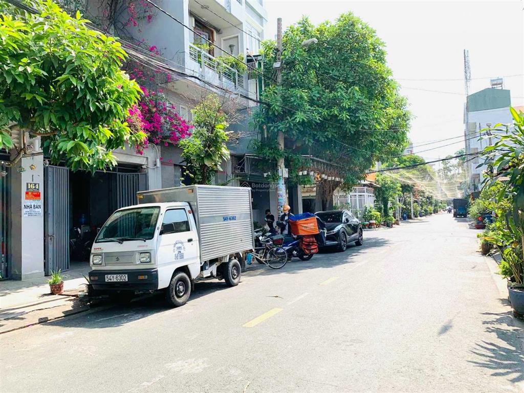 Bán nhà mtnb đường nguyễn trường tộ, p. tân thành (dt 8.2mx17m) đúc 3,5 tấm nhà mới