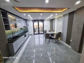 Chủ cần bán nhà 39m2 x 7 tầng full nội thất. đường 13m thượng thanh  lb, giá 13 tỷ
