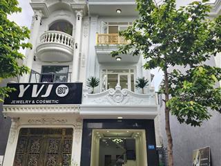 Rẻ nhất khu phú hồng thịnh 8 4tỷ800, 72m2 nhà hoàn công mặt tiền kinh doanh kdc tại tp. thuận an