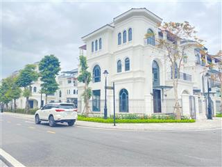 Bán gấp biệt thự lô góc view công viên, 220m2, chỉ 23.5 tỷ, 3 mặt thoáng, đường rộng, cực hiếm