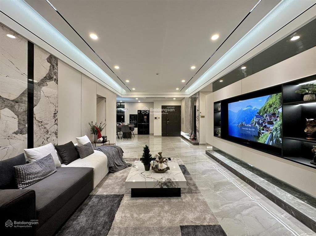 Chủ bán nhanh căn hộ riverside residence.căn góc dt 147m2. 3pn, 2wc full nt view sông giá 12.5 tỷ