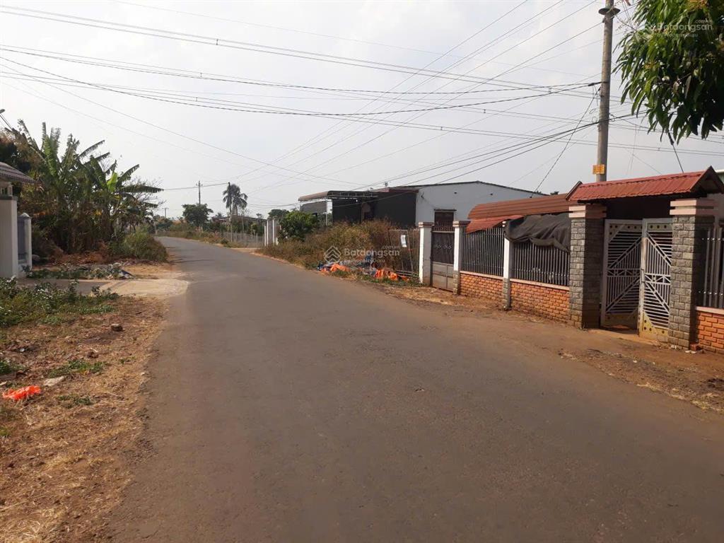 Bán đất mặt tiền đường nhựa liên xã thôn 4 ea pôk cư mgar 10m x 200m (2000m22 sào) giá 4,6 tỷ