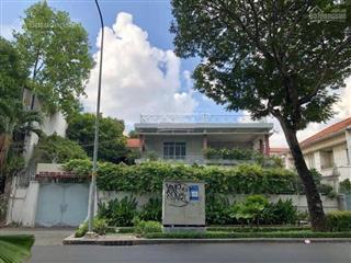 Bán căn biệt thự 816m2 mặt tiền đường trương định quận 3, mặt tiền hơn 20m