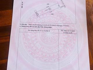 Cần vốn kinh doanh, cần bán nhanh lô đất tỉnh lộ 515, đối diên cây xăng, ở và kinh doanh đều tốt.