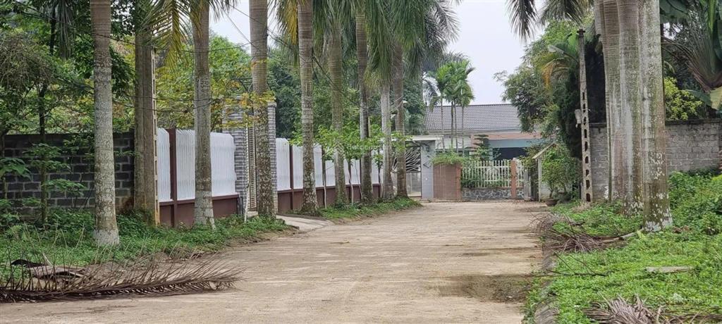 Chính chủ gửi bán 1500m2 trong quần thể nghỉ dưỡng, view cánh đồng, cách ql6 500m giá chỉ 5.xtr/m2