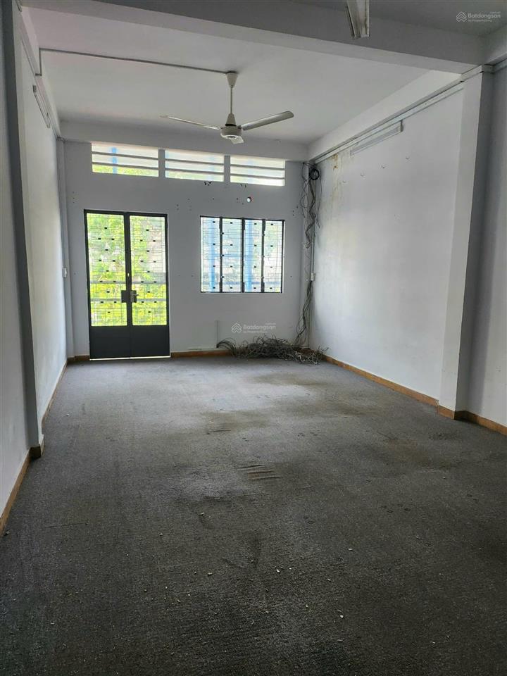 Cho thuê nhà mt cư xá bình thới p8 q11. dt 12x20m 2 lầu giá 80 tr/th  0911 481 ***