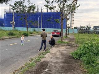 Biệt thự view sông  nam hòa xuân  đầm sen trương quang được hói kiểng bờ quan giá gốc cđt