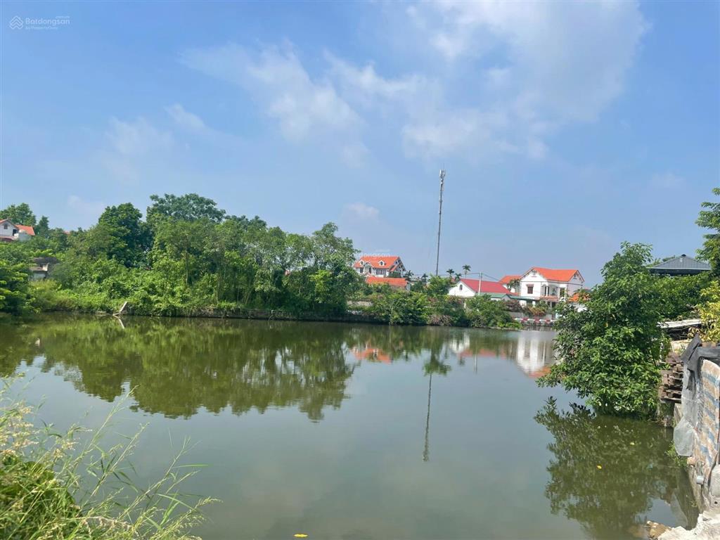 Nhỉnh 2tỷ sở hữu đất văn giang view hồ mãi mãi