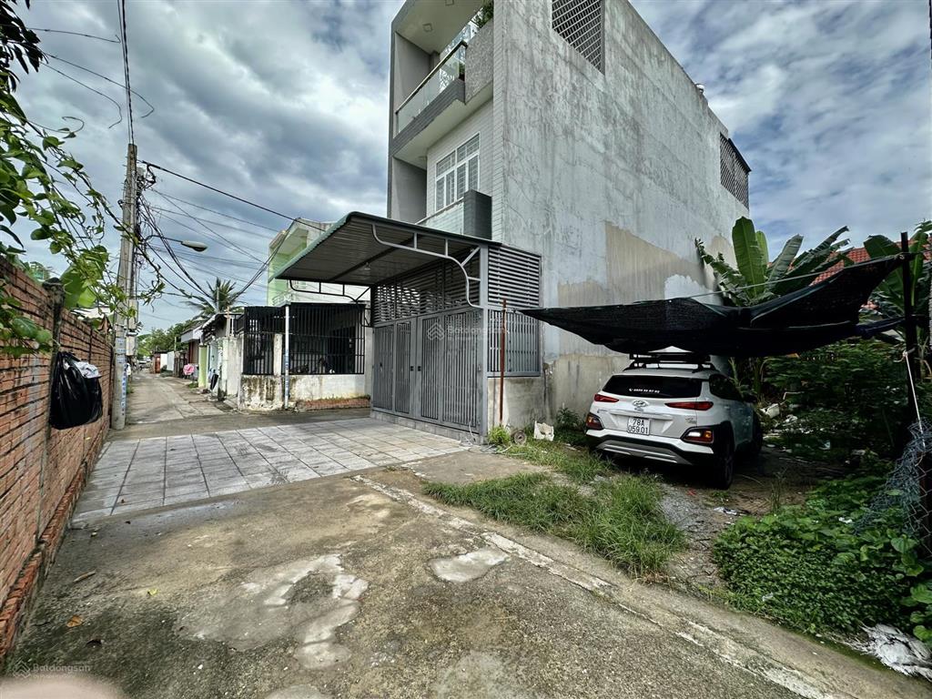 Chính chủ bán lô đất đường ô tô ngay chợ hiệp thành 3  trung tâm tp thủ dầu một, bình dương 100m2