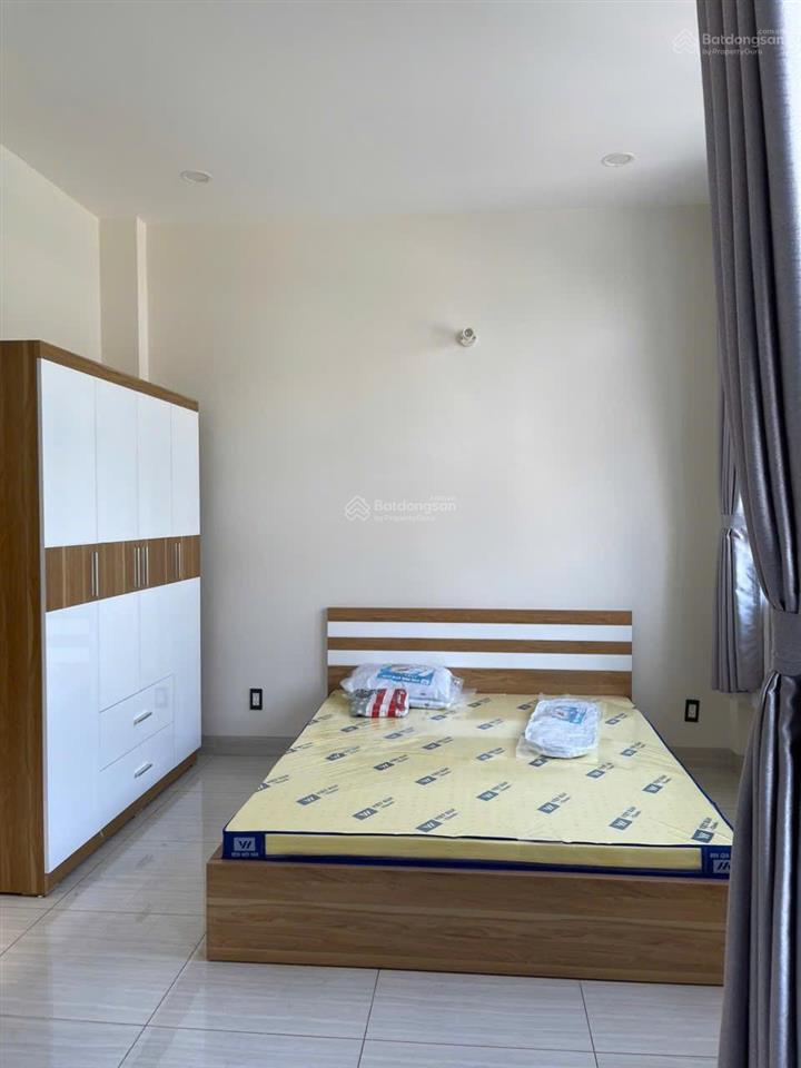 Bán căn nhà 3 tầng góc giữa full nội thất  dự án biconsi phú mỹ đang có hđ thuê 15tr/tháng