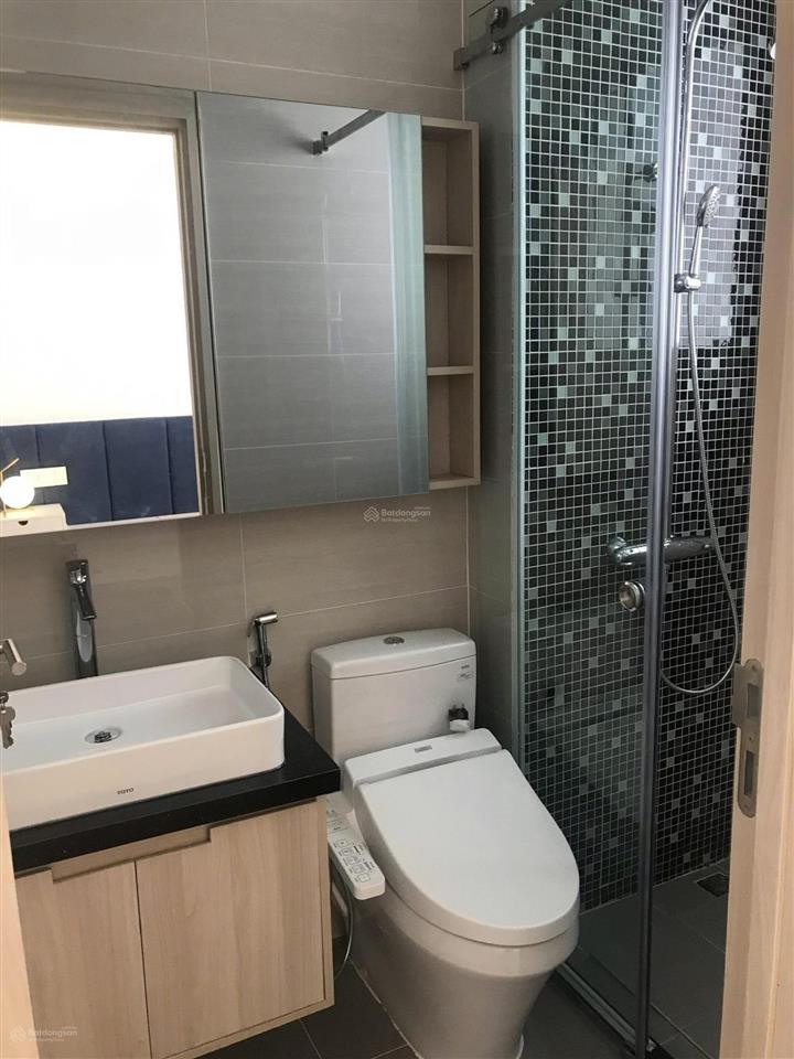 Bán căn nhà 3 tầng suncasa hoà phú full nội thất  tp mới bình dương( nay hcm ). giá 3,5 tỷ
