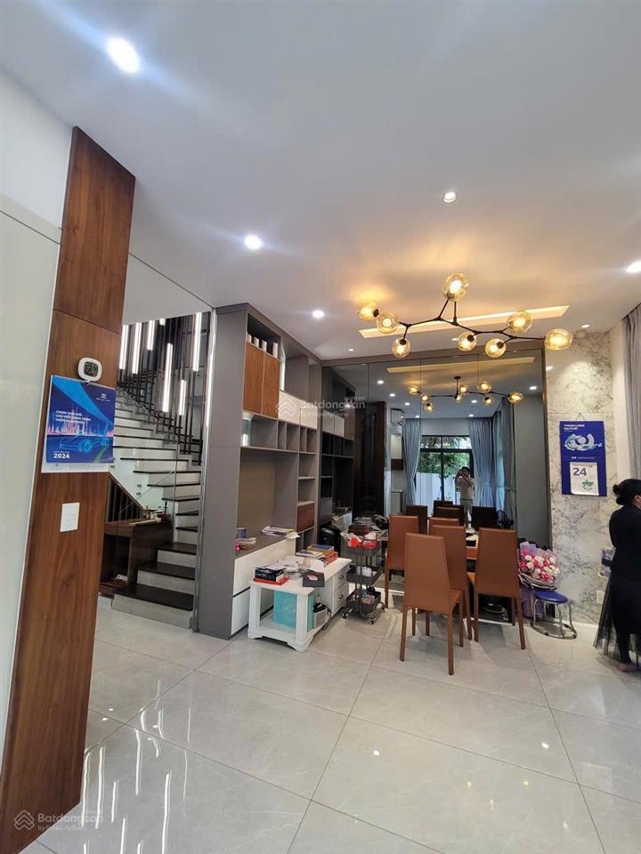 Chính chủ cần bán gấp nhà góc 2 mt vip nhất dự án haruka  midori tp mới bình dương full nội thất