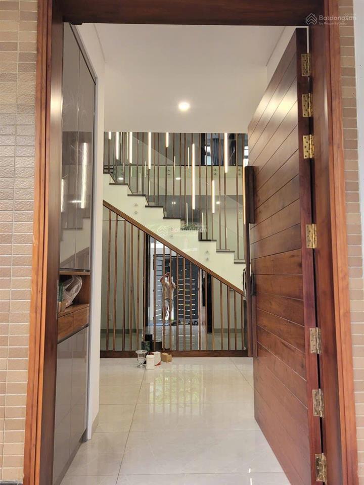 Chính chủ cần bán gấp nhà góc 2 mt vip nhất dự án haruka  midori tp mới bình dương full nội thất