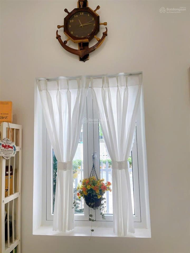 Bán nhà mt đường số 10 kinh doanh hiệp thành 3  phú lợi  thủ dầu một  bình dương .