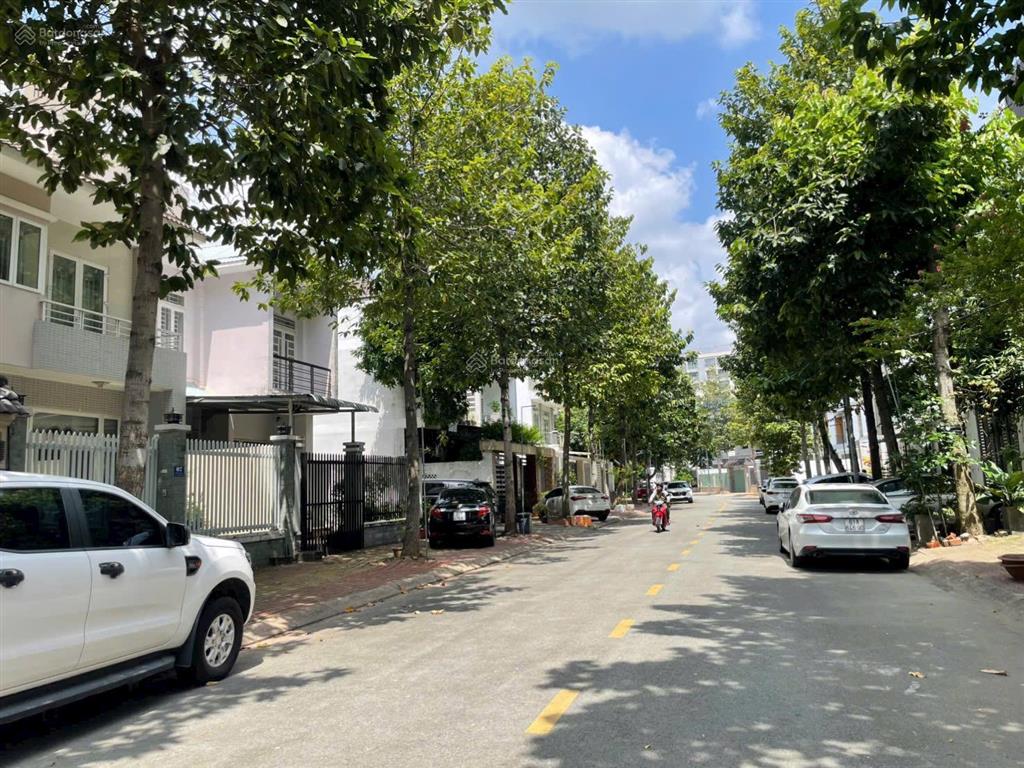 Bán biệt thự kdc hiệp thành 3  khu nhà giàu vip nhất hiệp thành, thủ dầu một giá chỉ hơn 7 tỷ