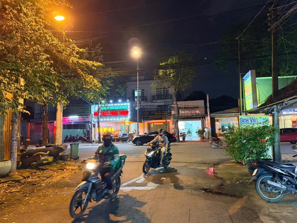 Bán lô đất góc 2 mặt tiền hiệp thành kdc k8, thủ dầu một bình dương giá chỉ 3 tỷ 5/105m2 nay hcm
