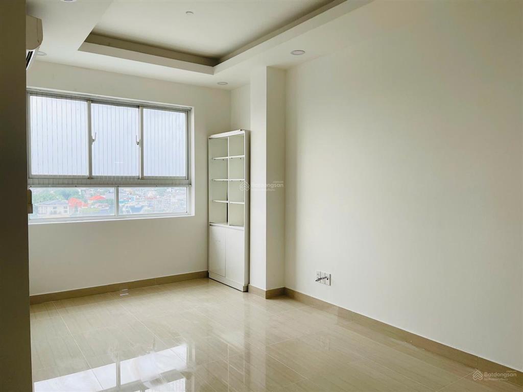 Bán ch moonlight park view 2pn 2wc sổ hồng riêng nhận nhà ở ngay 3,650 tỷ.  0933 654 ***