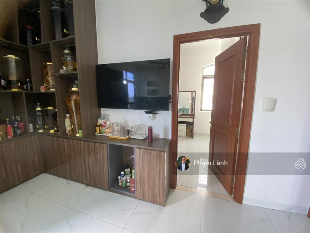 Biệt thự góc 2 mặt tiền lâm quang ky 11x21m (1 trệt 2 lầu) nhà hoàn thiện sẵn ở và đầu tư tốt