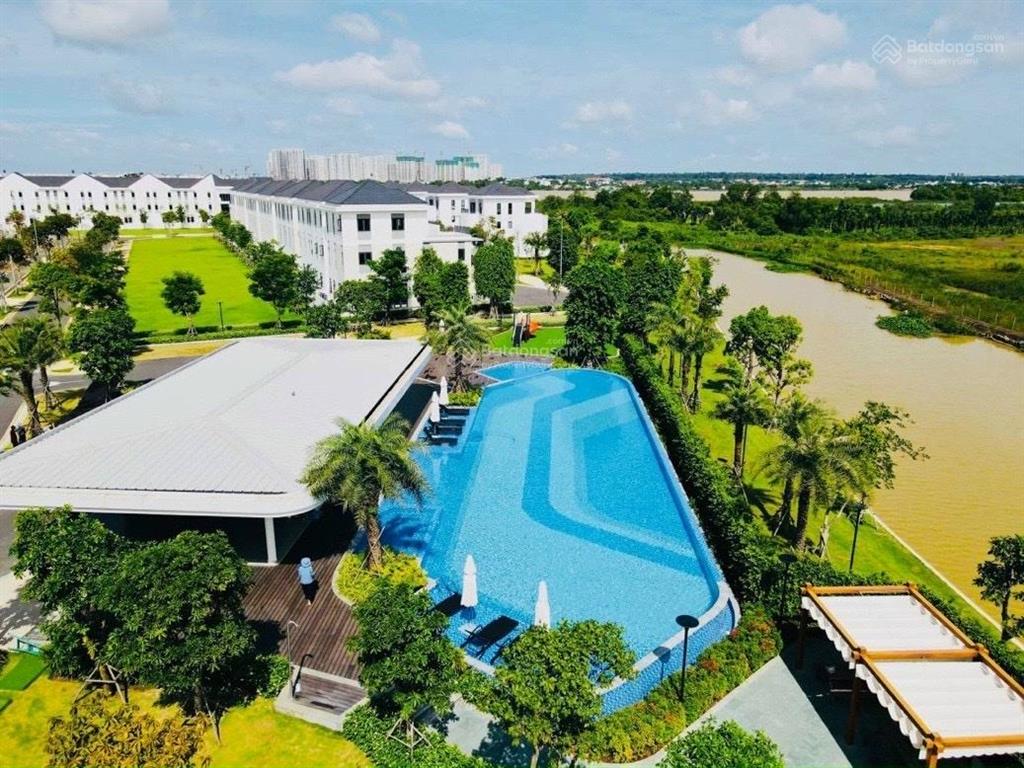 Duy nhất căn biệt thự vip view sông góc 2 mặt tiền 10x20m, giá chỉ 16 tỷ.  0916 592 ***