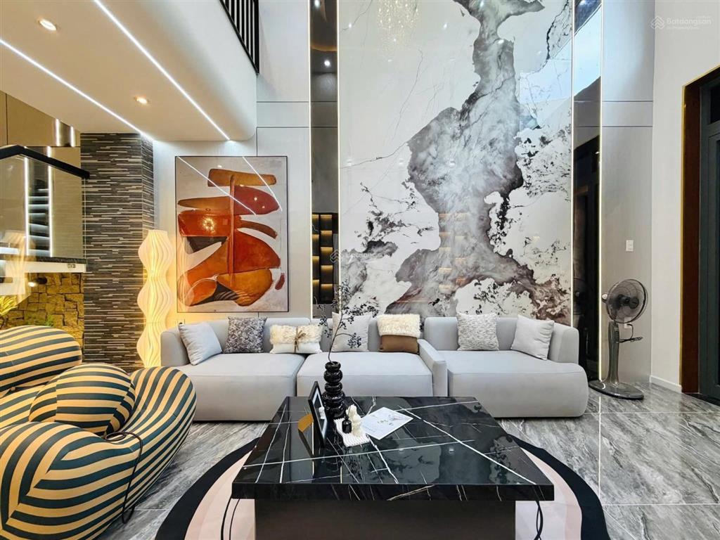 Bán nhà riêng tại phạm văn chiêu, 10,8 tỷ, 72m2, nhà đầy đủ nội thất