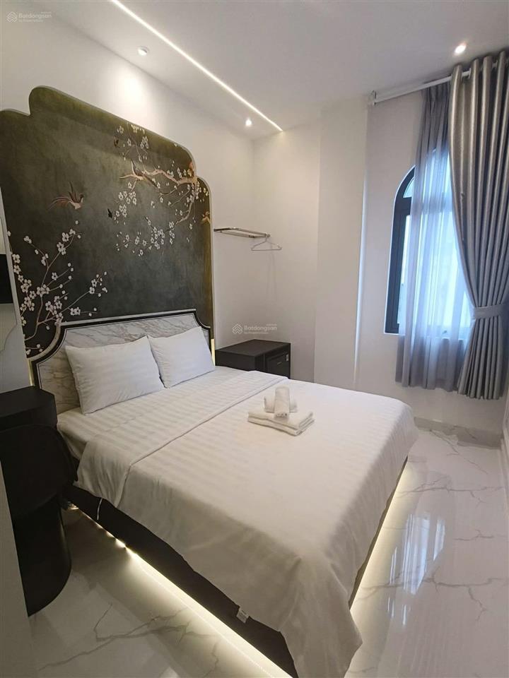 Bán tòa nhà chdv 40 phòng doanh thu hiện đang khoáng 2 tỷ/ năm