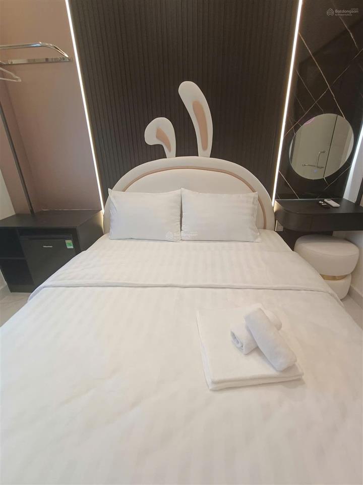 Bán tòa nhà chdv 40 phòng doanh thu hiện đang khoáng 2 tỷ/ năm