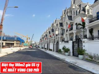 Chủ nhà cần tiền giải quyết việc cty cuối năm cần bán biệt thự kinh doanh view bể bơi giá 53 ty