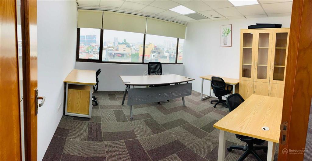 Chỗ ngồi cố định, full tiện ích tại phố duy tân, cầu giấy giá 2 triệu/tháng