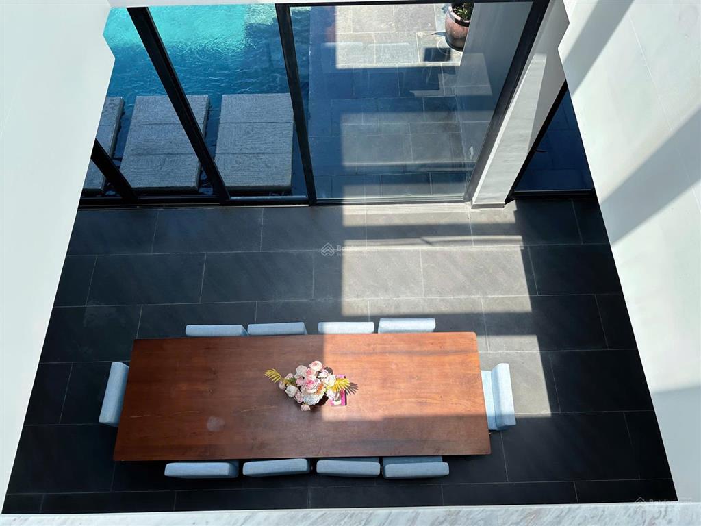 Bán biệt thự biển  khu dịch vụ du lịch anh nguyễn  ocean front villas  420m2