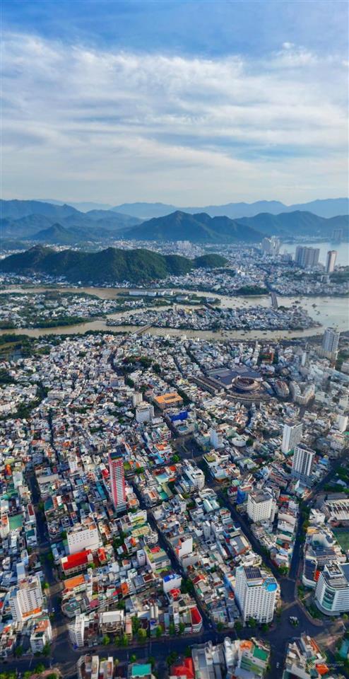 Bán nhà mặt phố tại lê đại hành 2 mặt tiền, 36 tỷ, 226,13m2, hàng hiếm tốt!