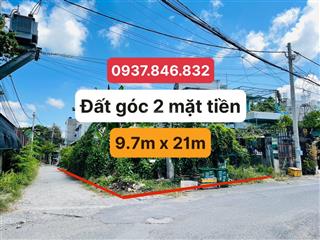 Đất góc 2 mặt tiền (9.7m x 21m) làm biệt thự