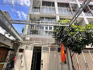 Nhà 1 trệt 2 lầu (4.3x16m) khu vip đồng bộ cổng an ninh